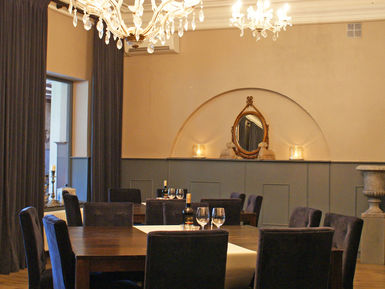 Geulvallei-Interieur-Zalen-Kroonzaal-09181