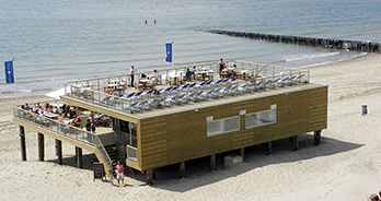 Beachclub op het strand van Westkapelle