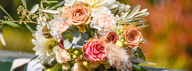 672 x 250 Trouwdecoratie bloemen