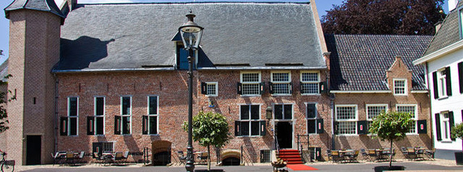 672 x 250 Kasteel Coevorden Exterieur Pand