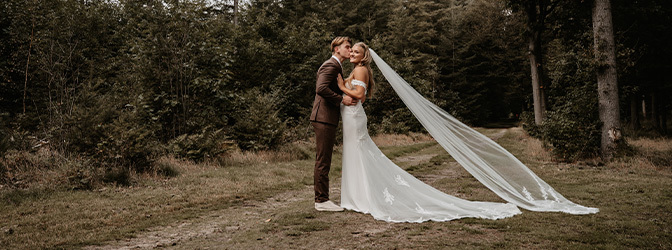 672 x 250 Buunderkamp Styled Shoot Bos