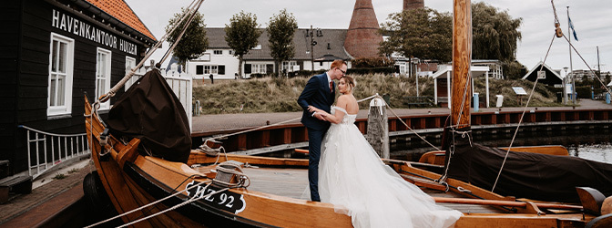 672 x 250 Kalkovens Styled Shoot 7