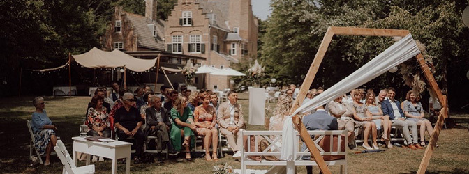 672 x 250 Renesse Bruiloft Ceremonie Setting