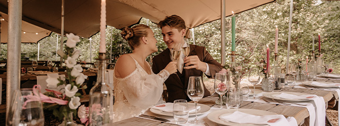 672 x 250 Buunderkamp Trouwen Diner Styled Shoot