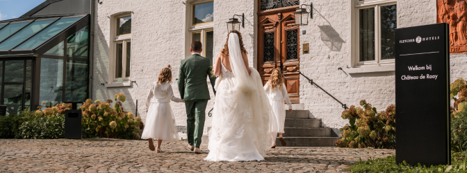 672x250 Chateau de Raay