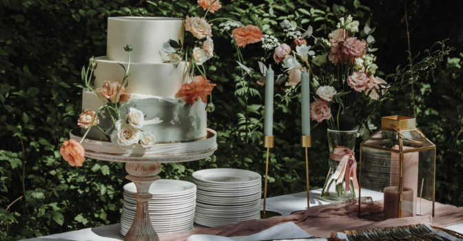 Bruidstaart trends: klassiek, naked cake of dessert bar