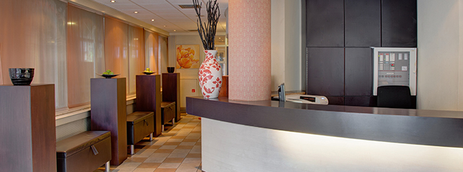 Receptie van Fletcher Stadshotel Den Haag